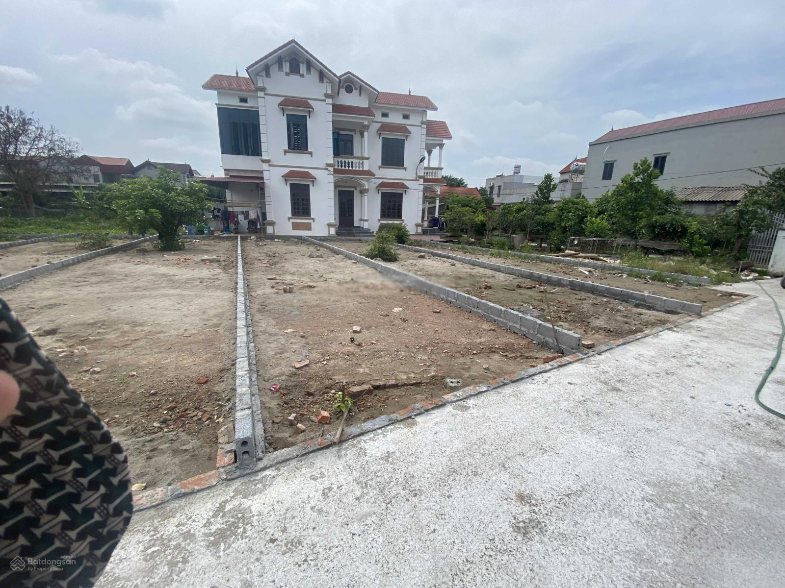 Cần bán 68.6m2 đất ở đô thị thuộc thị trấn Văn Giang, Hưng Yên