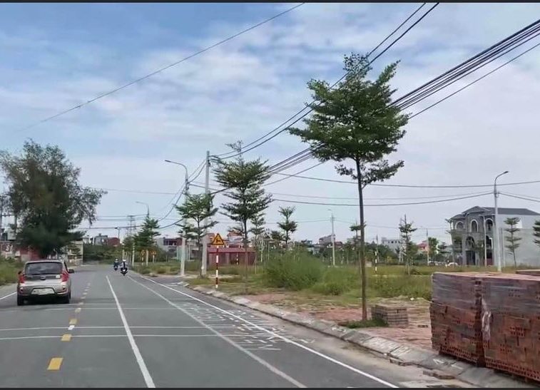 Cần bán lô đất 90m2 tại thị trấn Trần Cao, Phù Cừ, Hưng yên