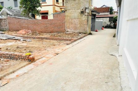 Đất Văn Lâm Lô góc hoa hậu 76m2