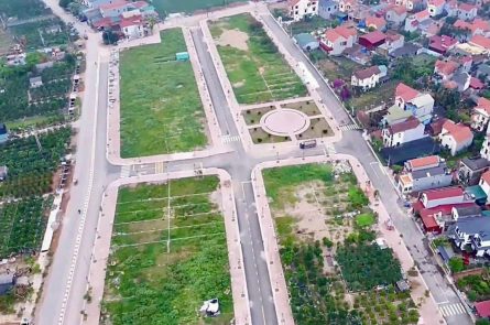 Cần bán 189m2 đất đấu giá Công Luận 2 sát hành lang Đông Tây