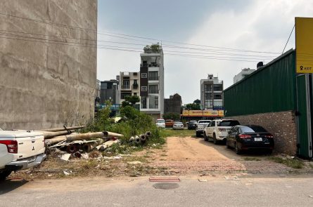 Chính chủ bán lô đất đấu giá 240m2 khu 4.3ha gần vòng xuyến Văn Giang - Ecopark