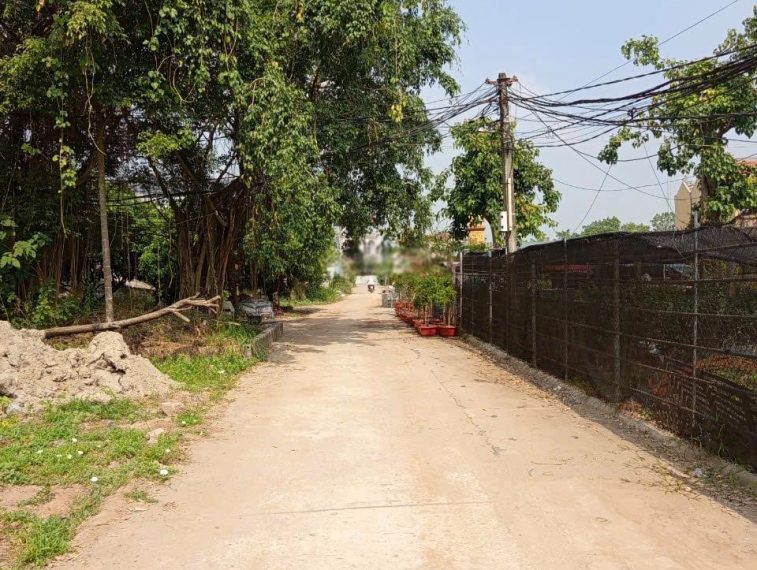 4.95 TỶ/ 152 M2/6 MT / VĂN GIANG.TÂN TIẾN. HƯNG YÊN/ Ô TÔ CHÁNH