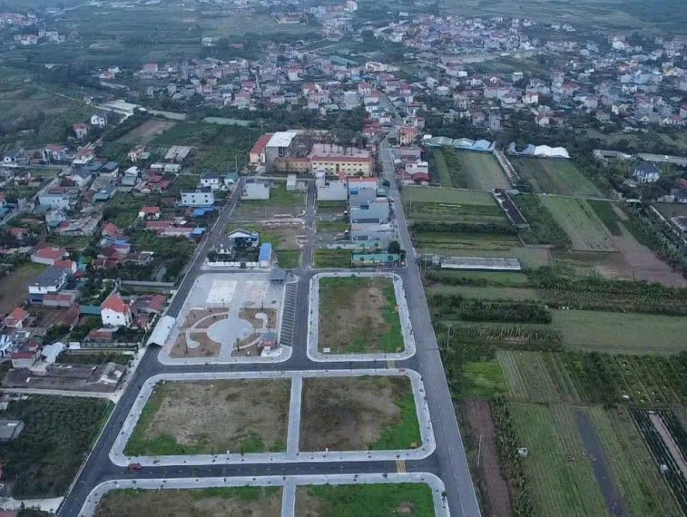 Bán 113.5m lô góc view công viên trung tâm đất đấu giá Tân Dân, Khoái Châu