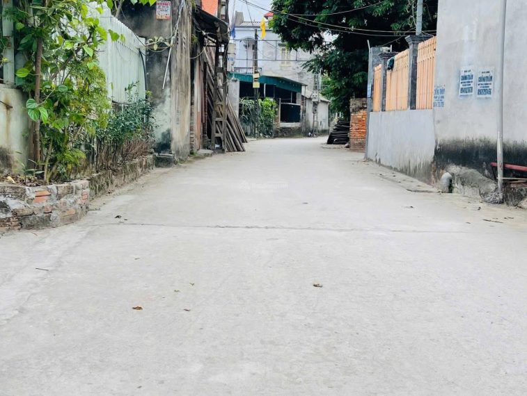 Siêu phẩm 103m2 đất thôn chùa Minh Hải Văn Lâm Hưng Yên, đường ô tô 7 chỗ giá chưa đến 2 tỷ