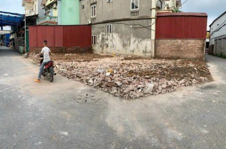 Chính chủ cần bán 42m2 đất thổ cư lâu dài trong lòng KĐT Vin2 Nghĩa Trụ xung quanh là các tiện ích