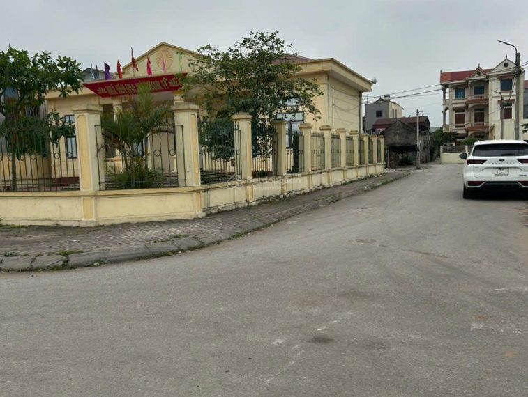 BÁN LÔ GÓC ĐẤU GIÁ LẠC ĐẠO – TRUNG TÂM VĂN LÂM – HƯNG YÊN