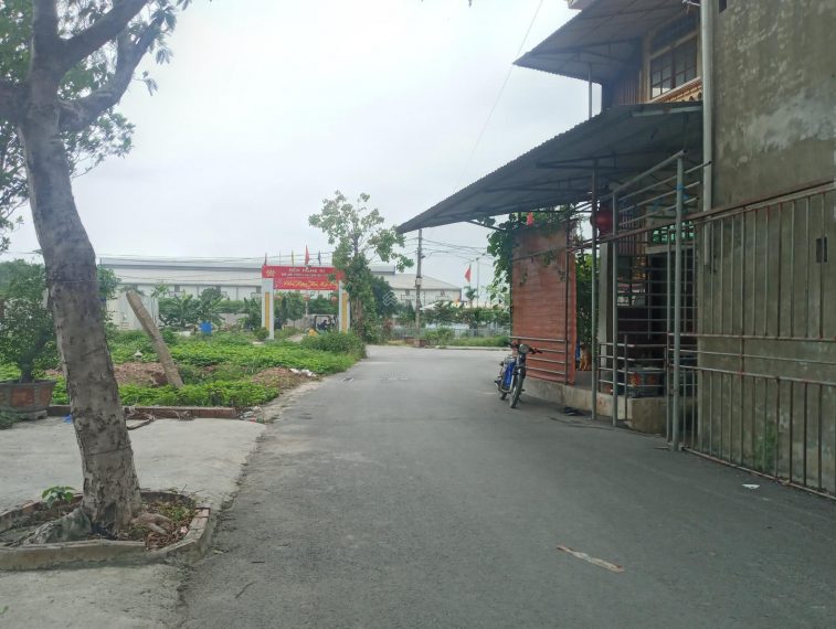 Bán 97m2 đất Tân Quang Văn Lâm sát KCN cách Vin Gia Lâm 500m
