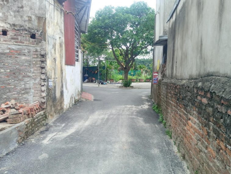 Bán 97m2 đất Tân Quang Văn Lâm sát KCN cách Vin Gia Lâm 500m
