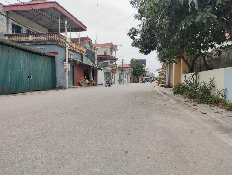 HÀNG ĐỘC RẺ DUY NHẤT! Bán 200m2 tại Nguyễn Trãi, Ân Thi, đường Trục Chính 2 ô tô tránh