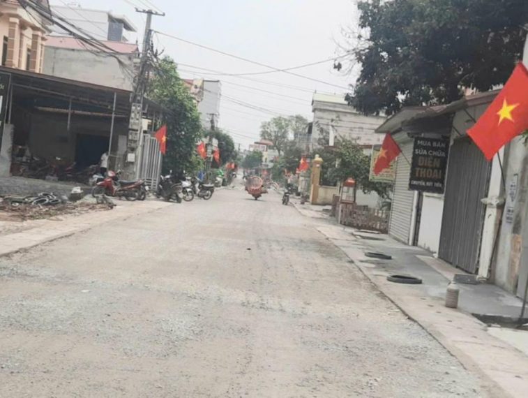 Chính chủ bán đất mặt đường Hoàng Hoa Thám – Vị trí kinh doanh sầm uất, gần UBND, chợ, KCN