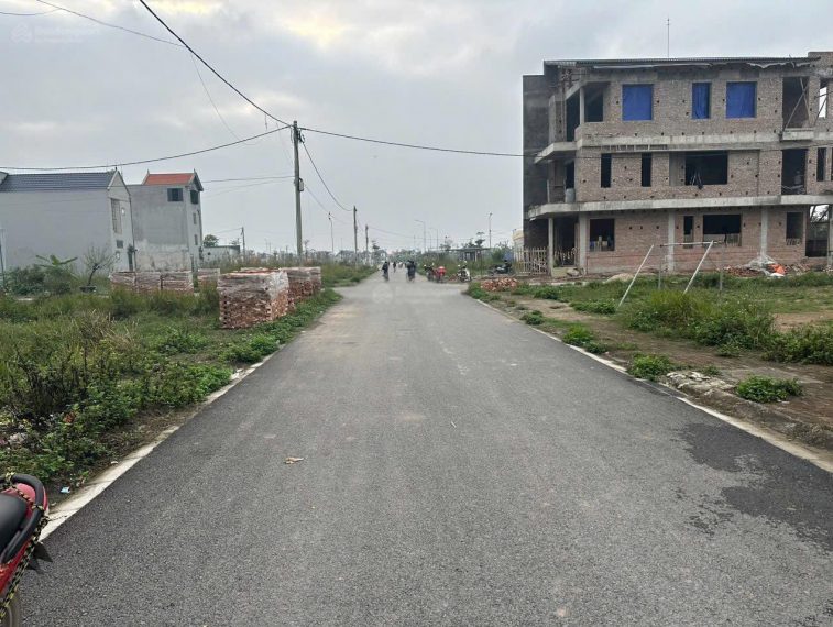 Duy nhất 1 lô đất đấu giá Tân Dân – Khoái Châu, gần trường học, giá cực tốt