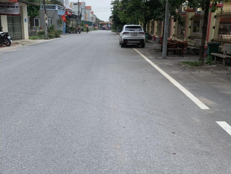 Bán gấp 98m2 đất kinh doanh trục chính xã Tân Dân, Khoái Châu, Hưng Yên