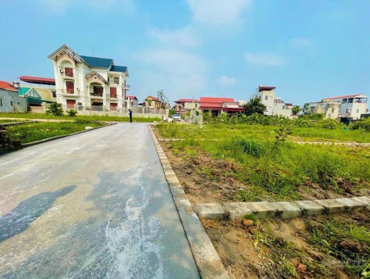 Bán đất lô góc 79m² tại Tân Tiến – Giá chỉ 42 triệu/m² – Pháp lý chuẩn, vị trí đẹp