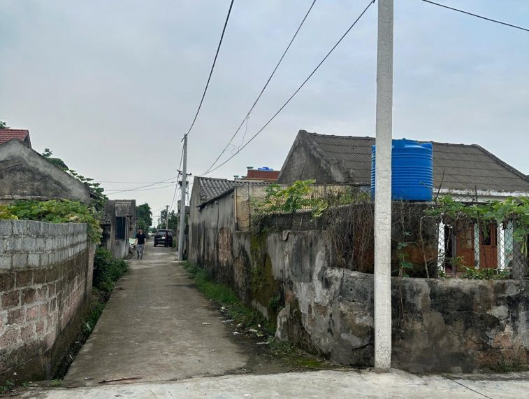 Bán ngay 373.1m2 đất mặt tiền 20m tách thửa đẹp tại Tống Trân, Phù Cừ, Hưng Yên