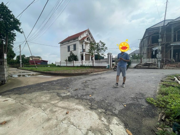 Chỉ từ 1,5x tỷ/ 5 lô hoa hậu trục chính 2 ô tô tránh, tại Lại Trạch, Yên Phú, Yên Mỹ, Hưng Yên