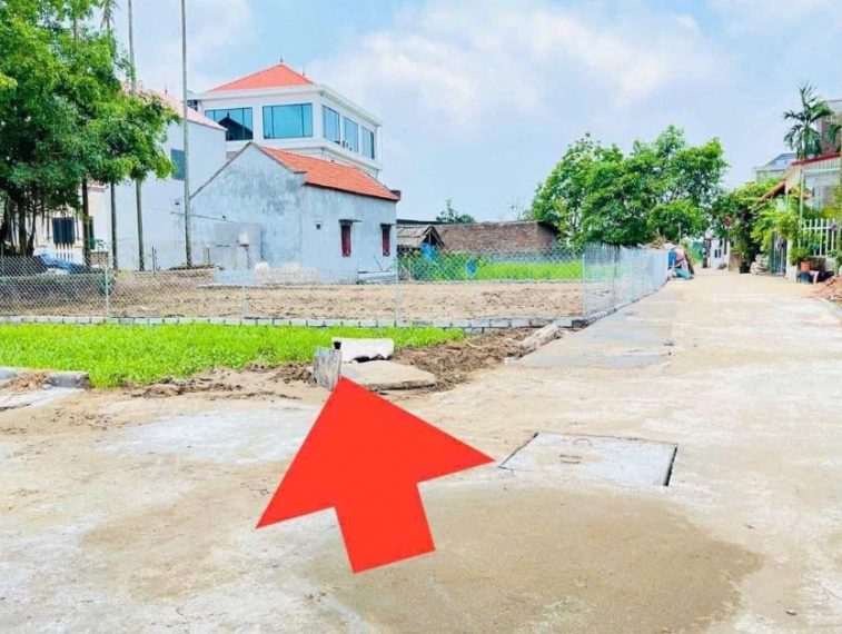 Bán đất lô góc tại Tân Tiến, 42 triệu / m2, 79 m2, pháp lý đầy đủ, đẹp xuất sắc