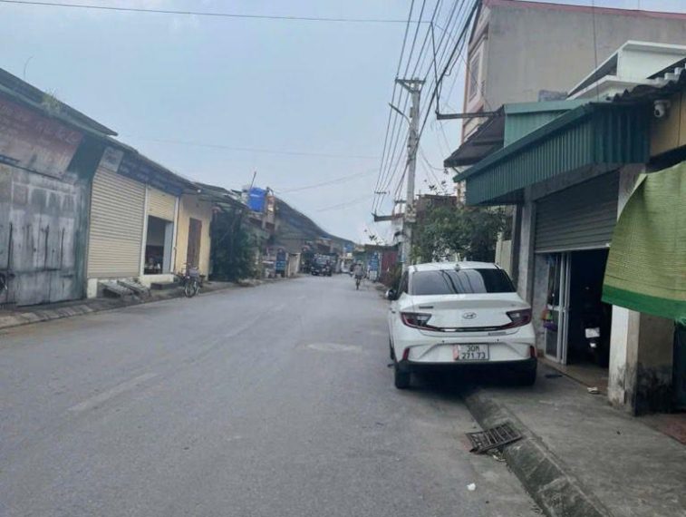 Bán 75m2 đất Tân Quang, Văn Lâm, Hưng Yên, ô tô tránh, 10m ra trục chính thôn
