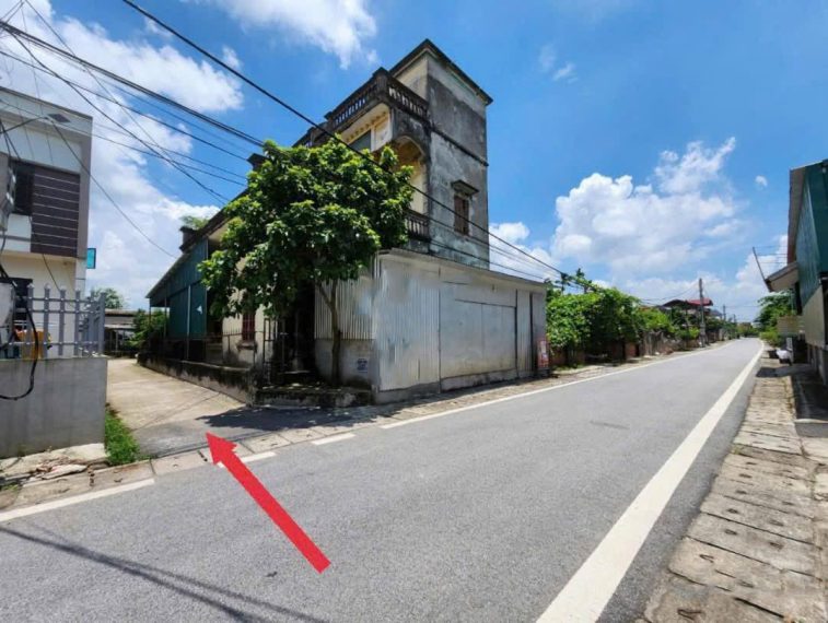 Chính chủ gửi bán 121,2m2 tại Bãi Sậy 2 – Tân Dân Khoái Châu Hưng Yên Đường ô tô vào tận