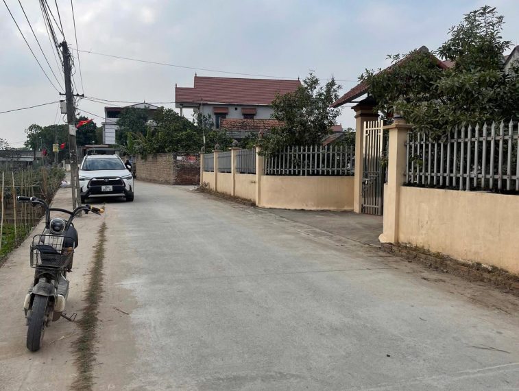 Cần bán mảnh đất 60m2 cách chợ Đông Tảo 200m giá đầu tư 1.190 tỷ