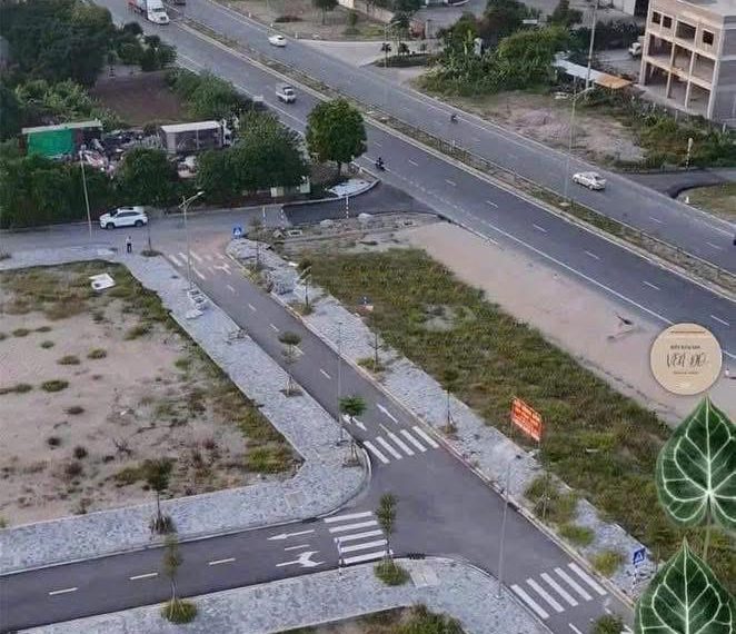 Siêu phẩm lô góc đấu giá Yên Hoà – Yên Mỹ, giáp đường 379 gần Vành Đai 4 và chợ đầu mối Sông Hồng