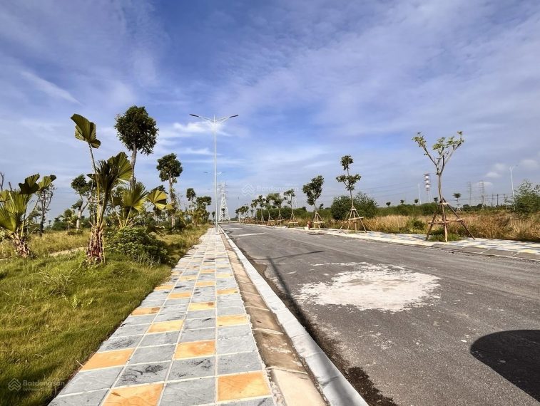 Siêu hiếm! Bán 500m2 đất công nghiệp gần QL5, xe container vào tận đất tại Mỹ Hào, Hưng Yên